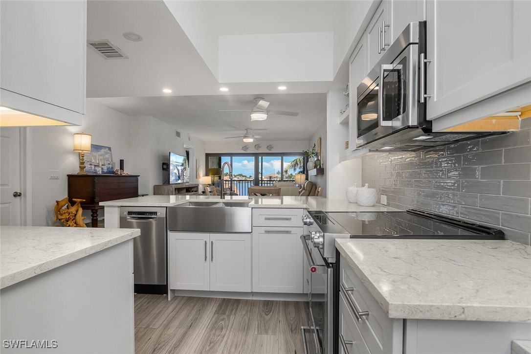 2 Bed Waterfront Home for Sale in Marco Island, photo 10