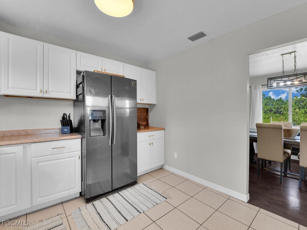 4 Bed SingleFamilyResidence for Sale in Lehigh Acres, photo 10