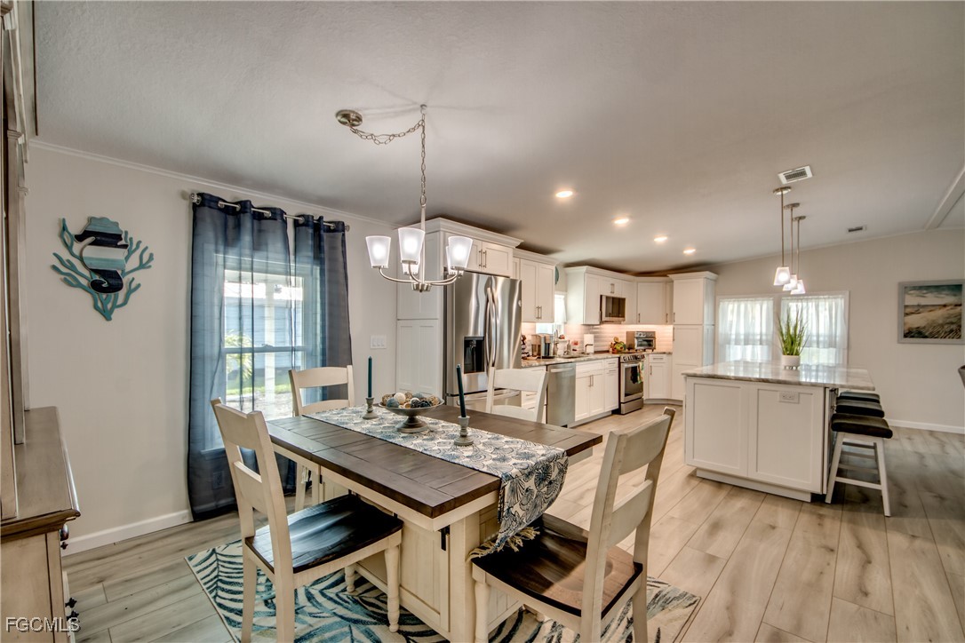 2 Bed ManufacturedHome for Sale in Pine Island Cove, FL — photo 10