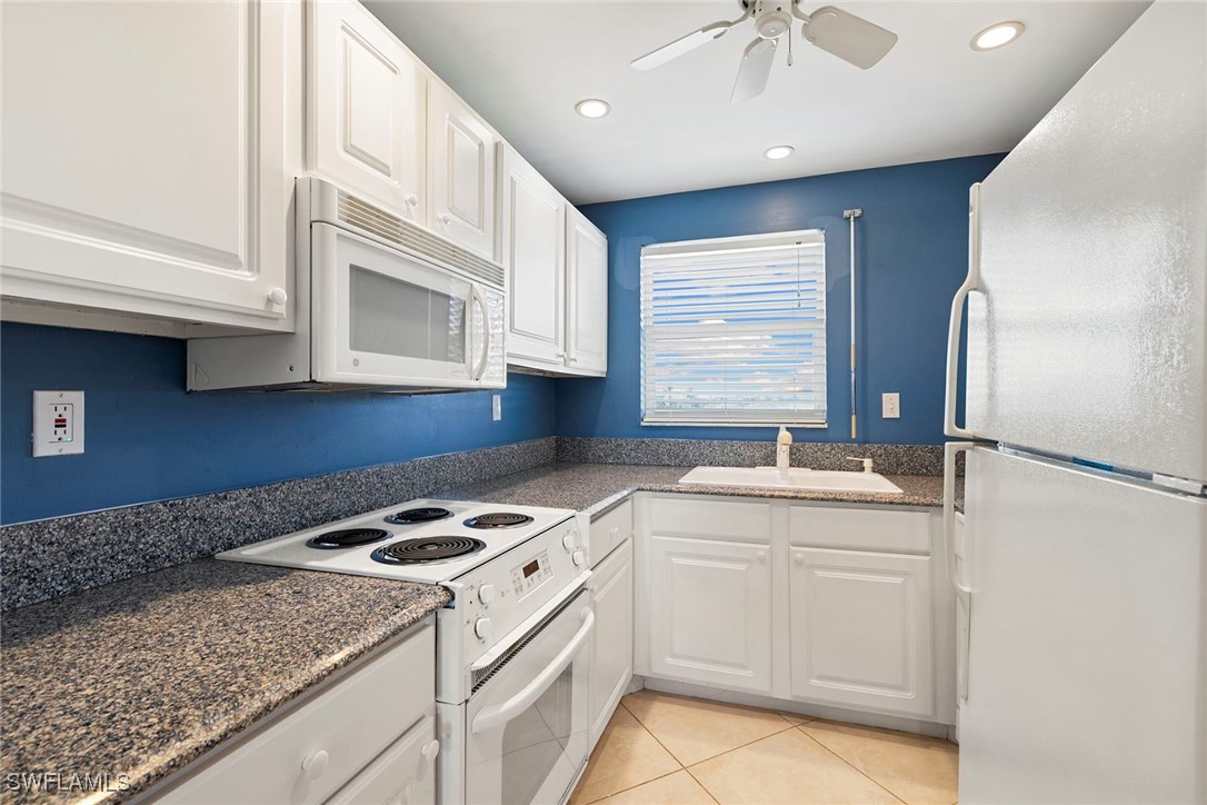 2 Bed Waterfront Home for Sale in Marco Island, FL, $420,000 — photo 10