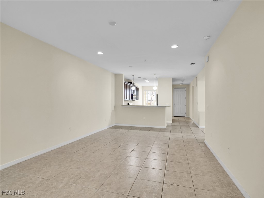 2 Bed Condominium for Sale in Abaco, photo 10