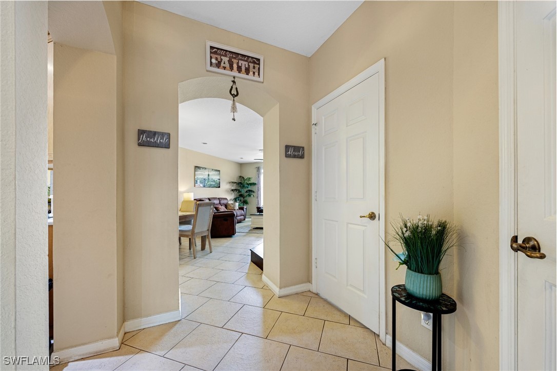 3 Bed Townhouse for Sale in Colonnade At Forum, FL, $299,000 — photo 10