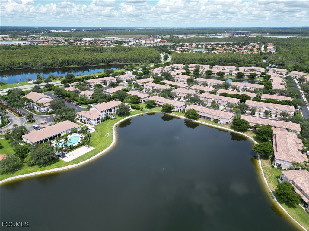 4 Bed Townhouse for Sale in Colonnade At Forum, FL, $285,000 — photo 10