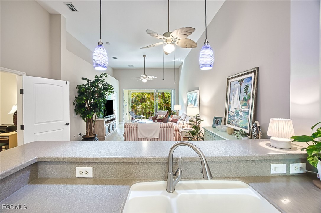 2 Bed Condominium for Sale in Abaco, photo 10