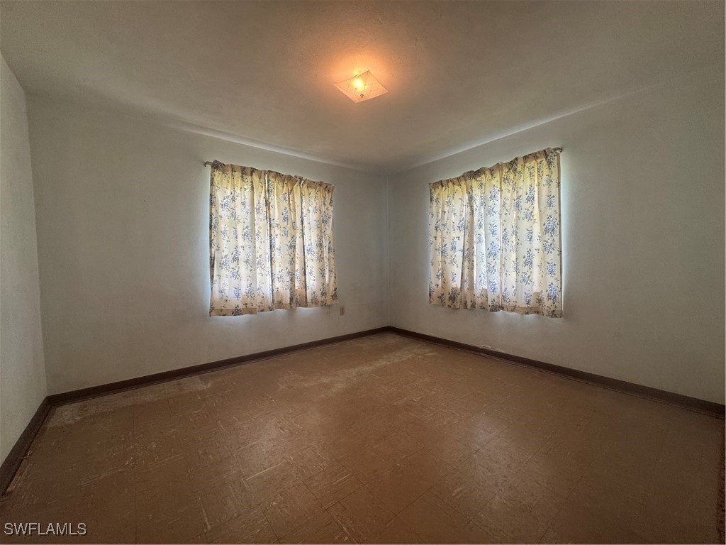 3 Bed SingleFamilyResidence for Sale in Immokalee, FL — photo 10