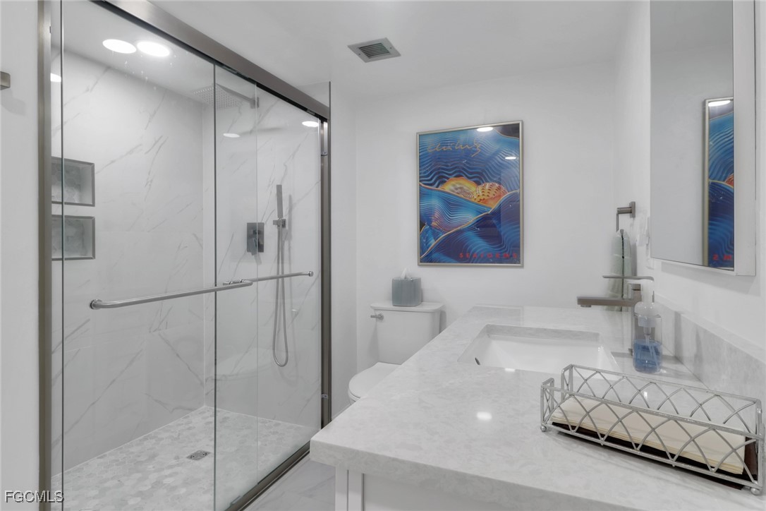 2 Bed Waterfront Home for Sale in Ariel, FL, $320,000 — photo 10