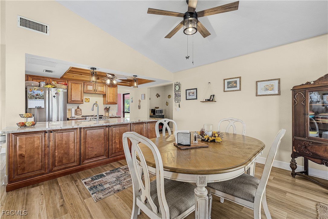 3 Bed SingleFamilyResidence for Sale in St James City, FL — photo 10