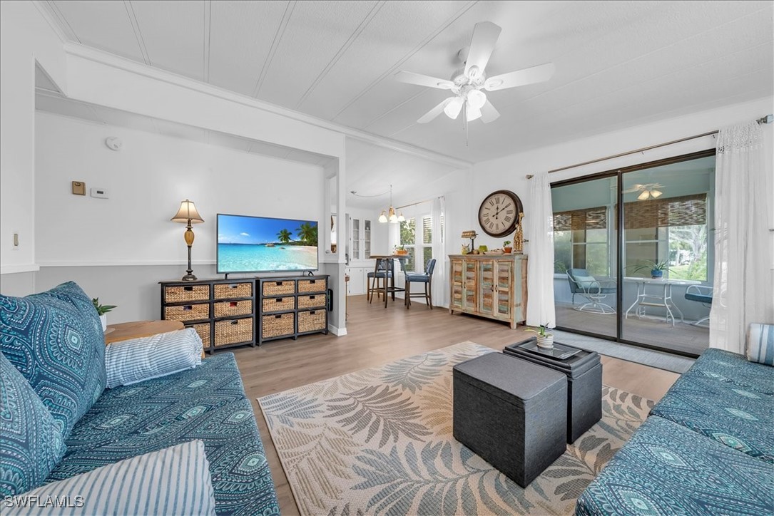 2 Bed ManufacturedHome for Sale in Naples, photo 10