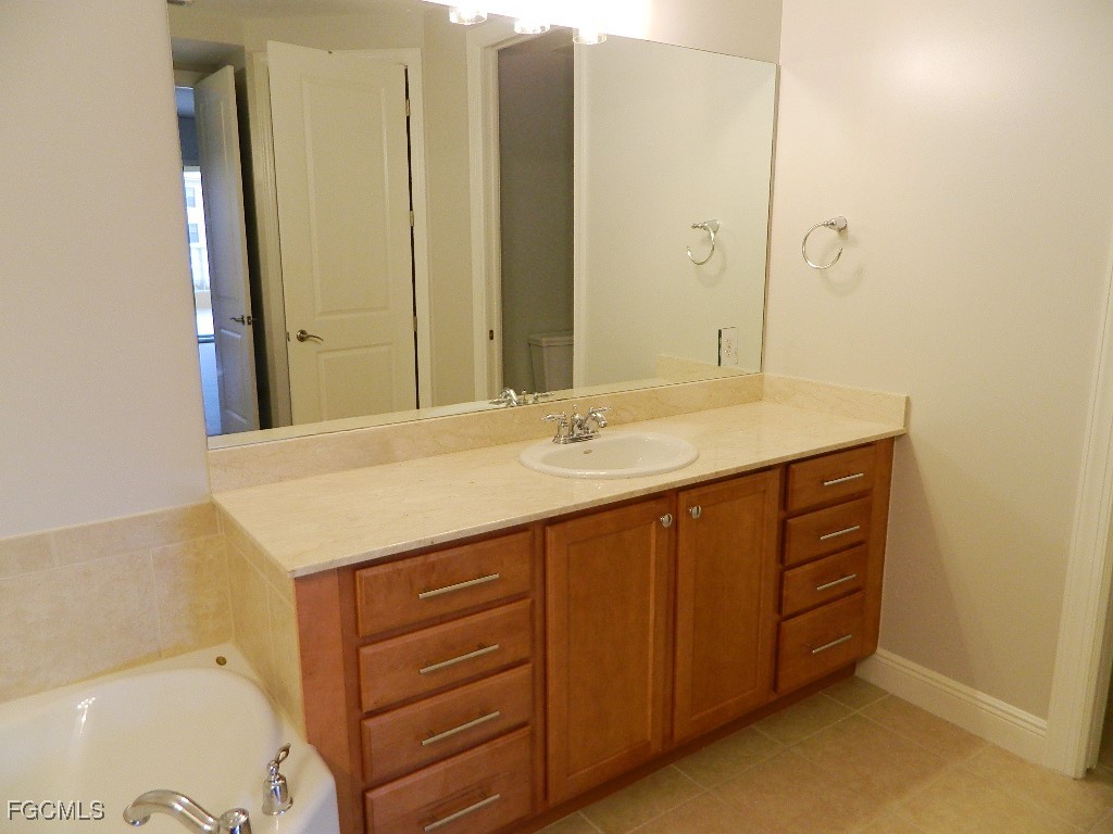 2 Bed Condominium for Sale in Estero, FL — photo 10