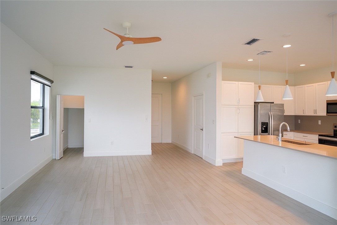 3 Bed Waterfront Home for Sale in Silverwood, FL, $375,000 — photo 10
