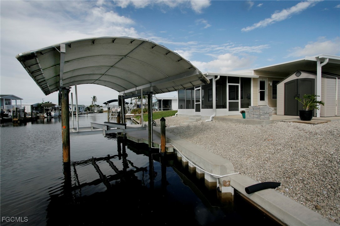 2 Bed Waterfront Home for Sale in Cherry Estates, FL — photo 10