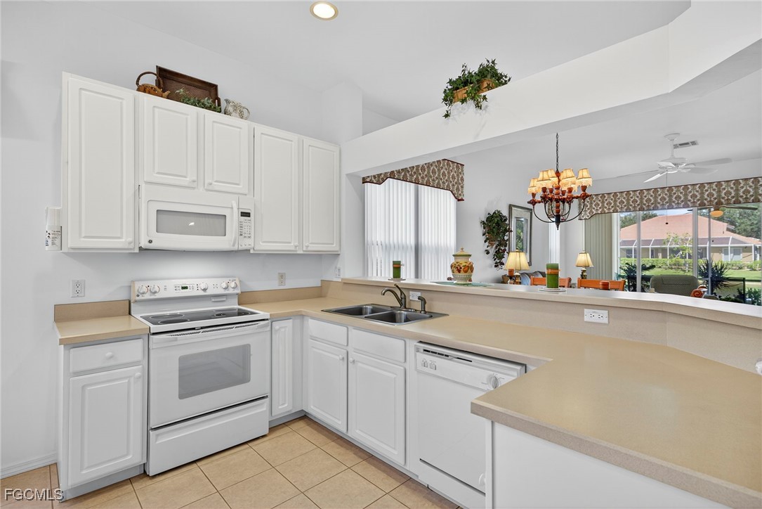 3 Bed Waterfront Home for Sale in Fort Myers, photo 10