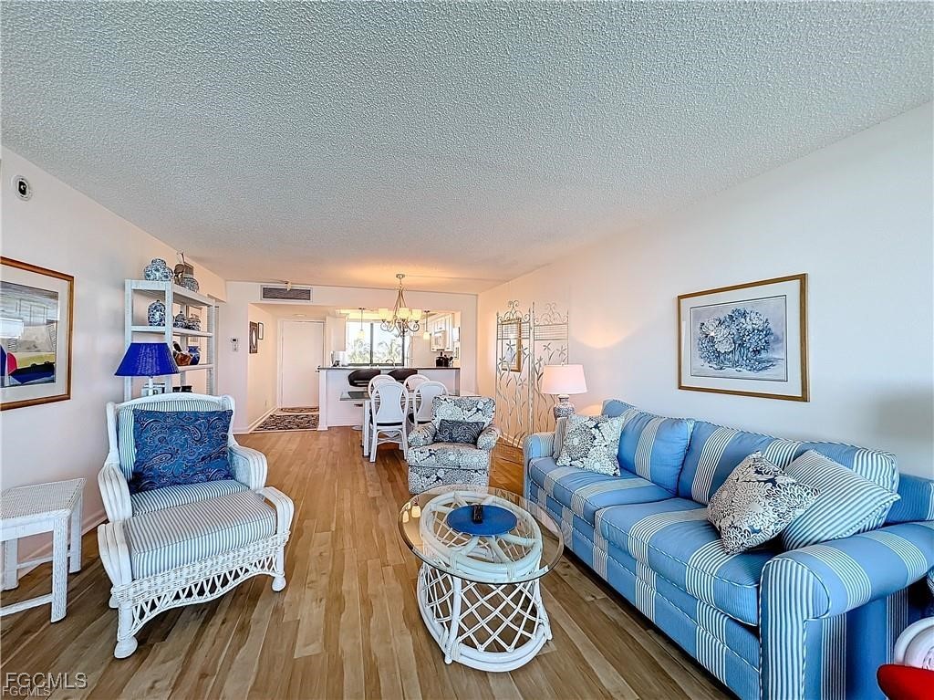 2 Bed Waterfront Home for Sale in The Palms Of Bay Beach, FL — photo 10