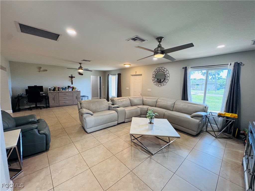 3 Bed SingleFamilyResidence for Sale in Cape Coral, FL — photo 10