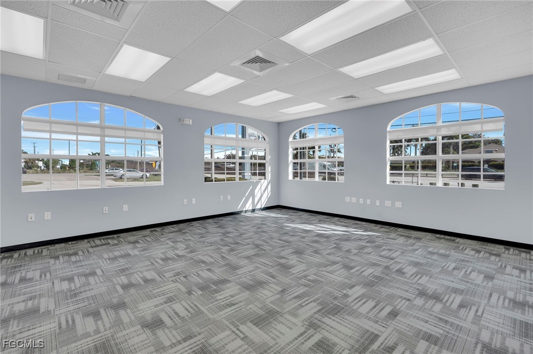 Office for Sale in Fort Myers, photo 10