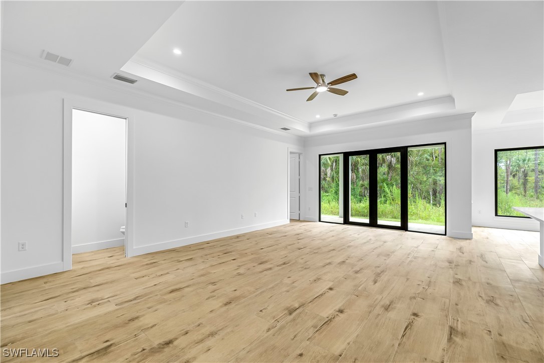 3 Bed SingleFamilyResidence for Sale in Naples, FL, $649,900 — photo 10