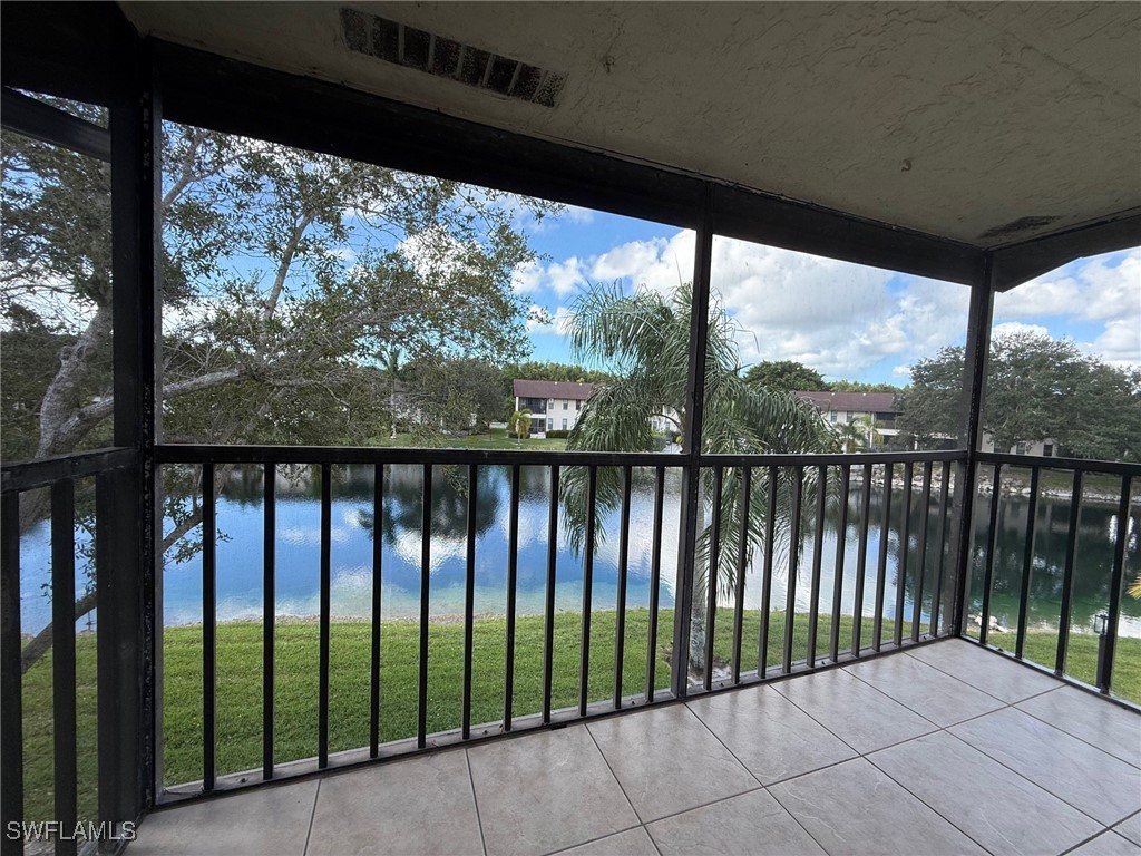 2 Bed Waterfront Home for Sale in Naples, FL, $75,000 — photo 10