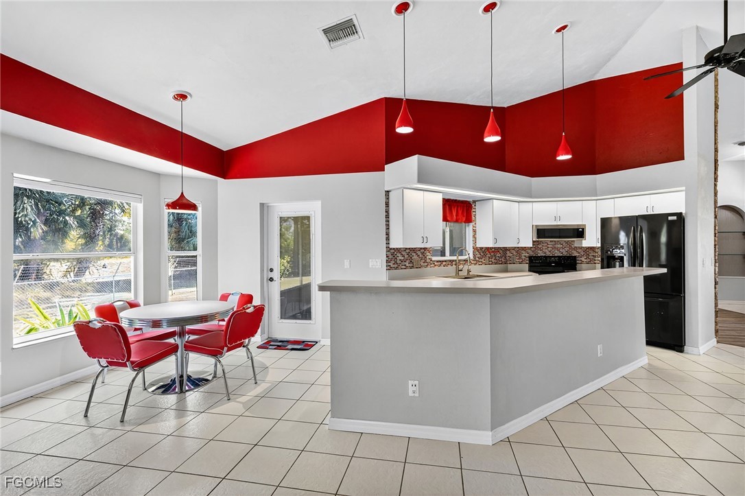 3 Bed SingleFamilyResidence for Sale in Lehigh Acres, FL — photo 10