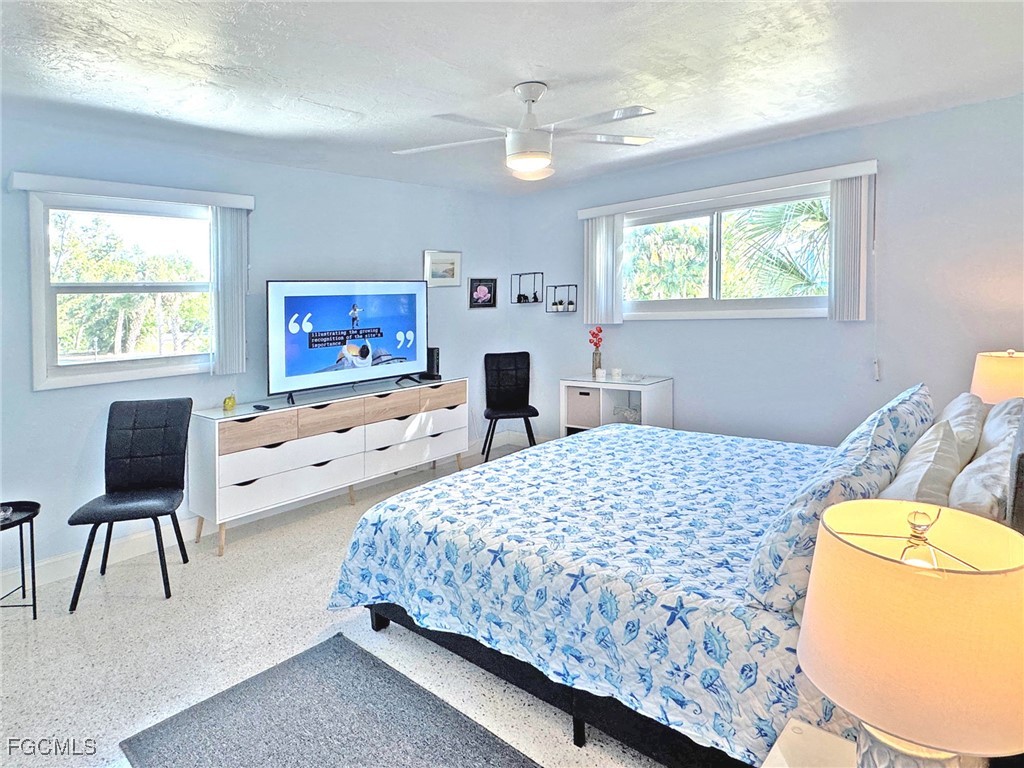 1 Bed Duplex for Sale in Sanibel Shores, photo 10