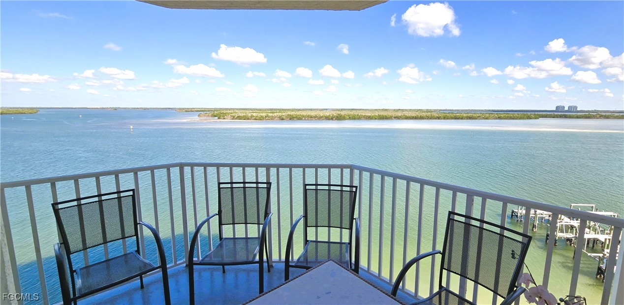 1 Bed Waterfront Home for Sale in Fort Myers Beach, FL — photo 10