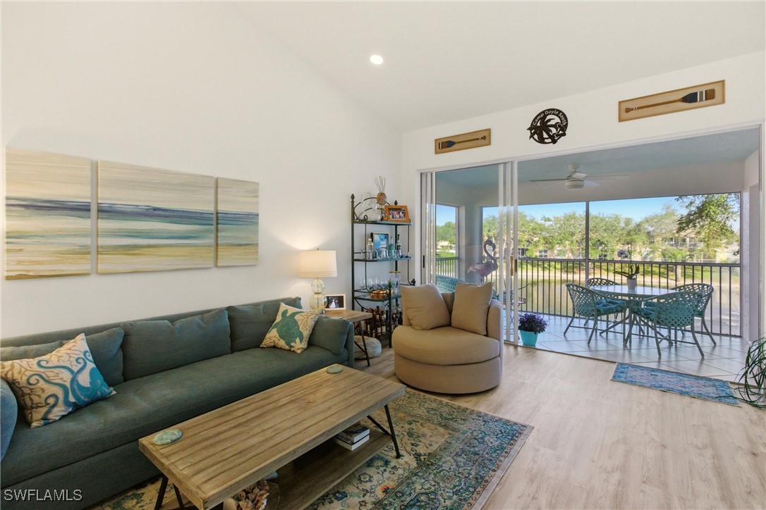 3 Bed Condominium for Sale in Naples, photo 10