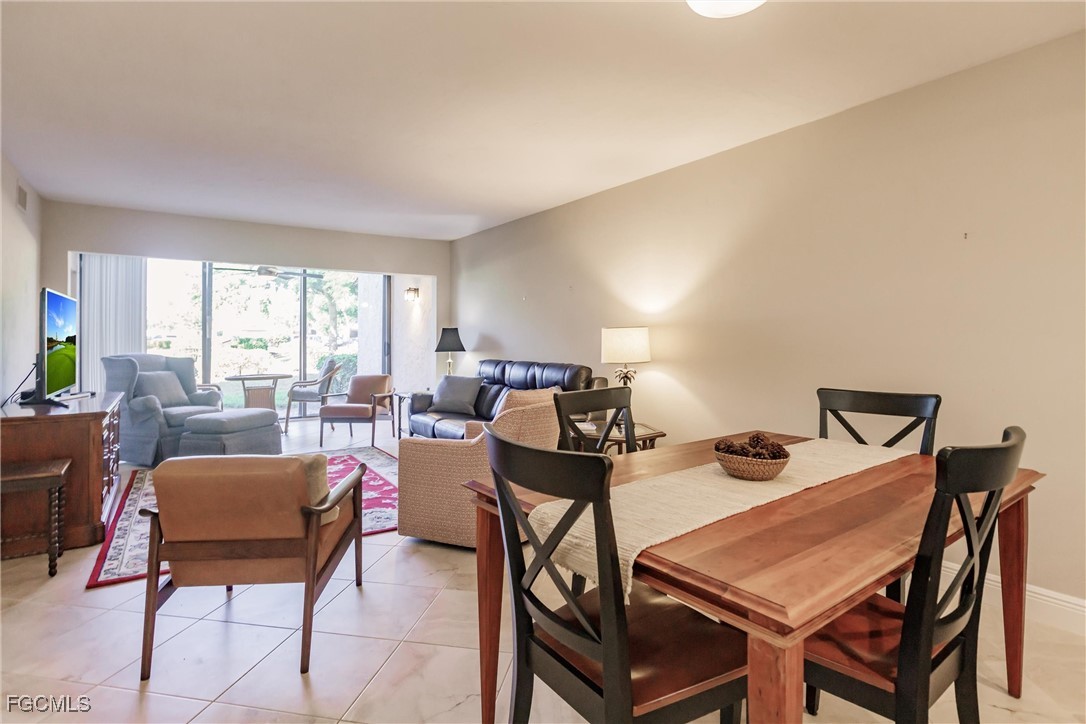 2 Bed Waterfront Home for Sale in Fort Myers, photo 10
