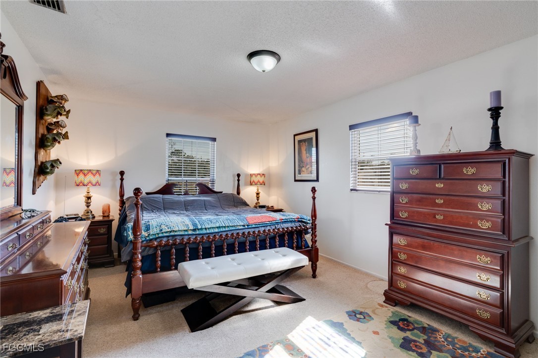 2 Bed Waterfront Home for Sale in Fort Myers, photo 10