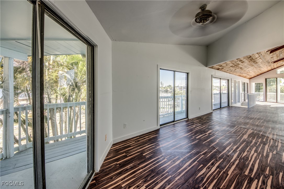 1 Bed Waterfront Home for Sale in Bayview Acres, FL — photo 10