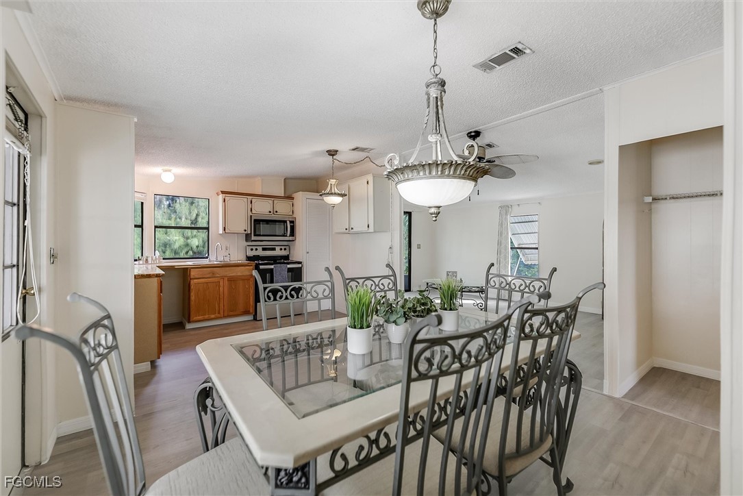2 Bed Waterfront Home for Sale in Pine Island Cove, photo 10