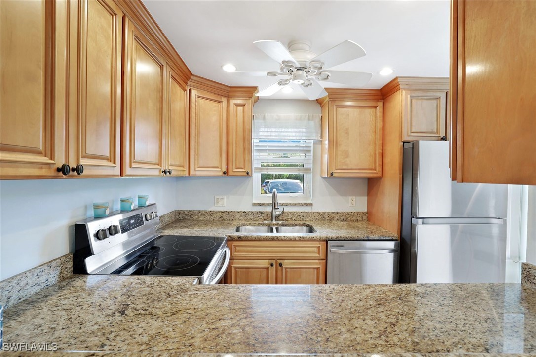 1 Bed Condominium for Sale in Marco Island, FL, $265,000 — photo 10