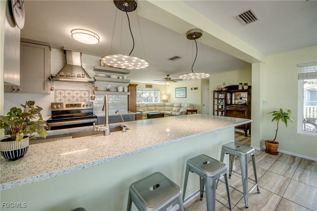 3 Bed SingleFamilyResidence for Sale in Charlotte Shores, FL — photo 10