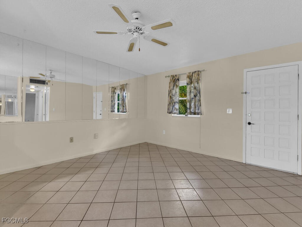 2 Bed Waterfront Home for Sale in Mark I, photo 10