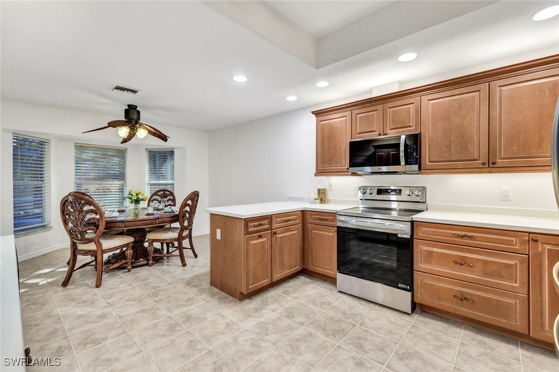 3 Bed Pool Home for Sale in Naples, photo 10