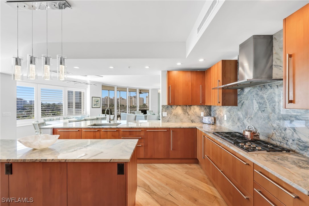 3 Bed Waterfront Home for Sale in Aqua, photo 10