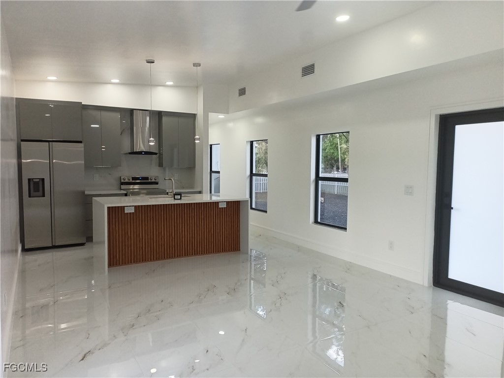 2 Bed SingleFamilyResidence for Sale in Clewiston, photo 10
