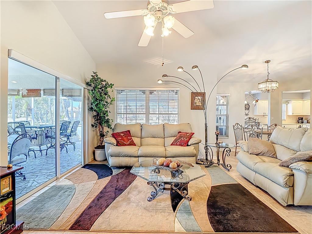2 Bed SingleFamilyResidence for Sale in North Fort Myers, FL — photo 10