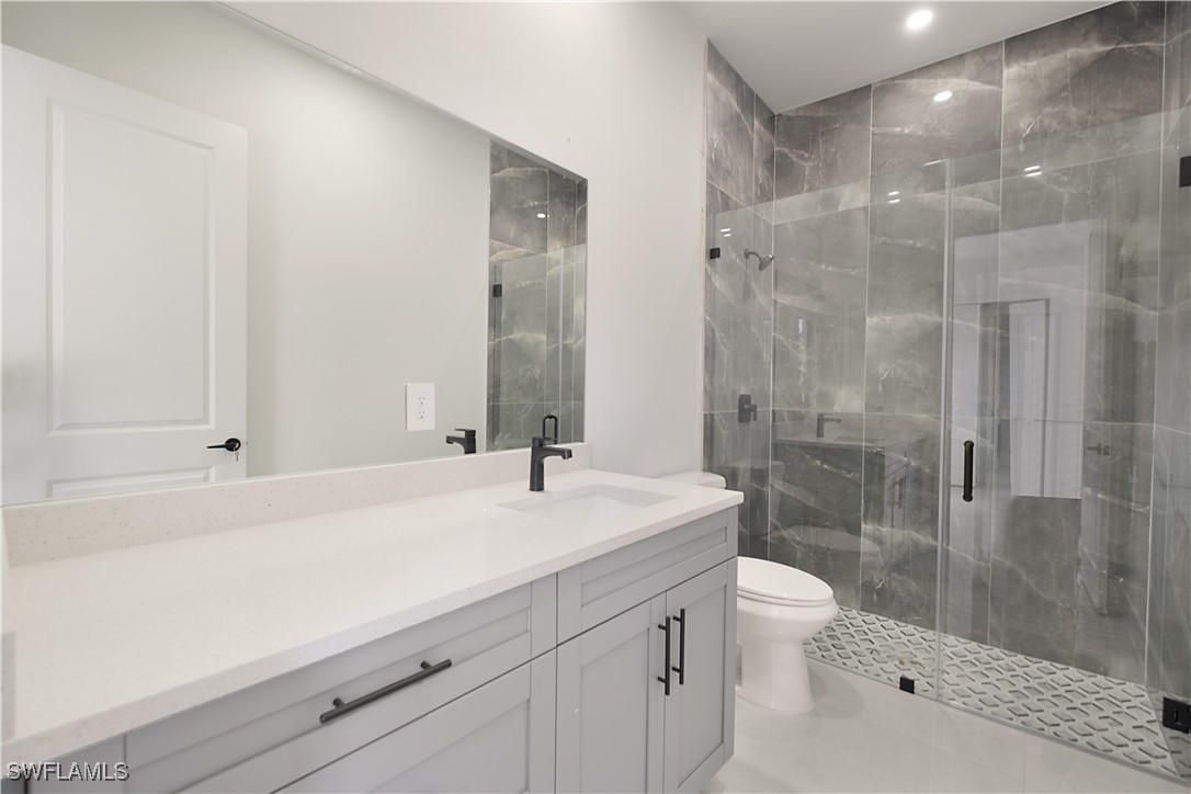 3 Bed SingleFamilyResidence for Sale in Lehigh Acres, photo 10