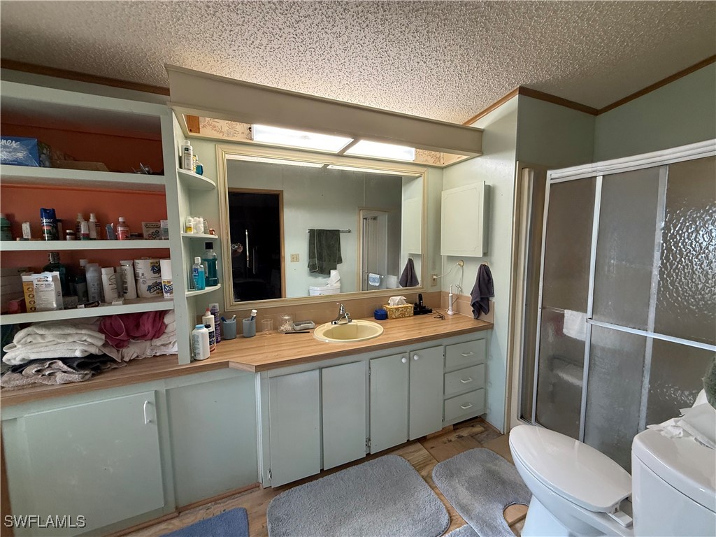 2 Bed ManufacturedHome for Sale in Naples, FL, $149,900 — photo 10