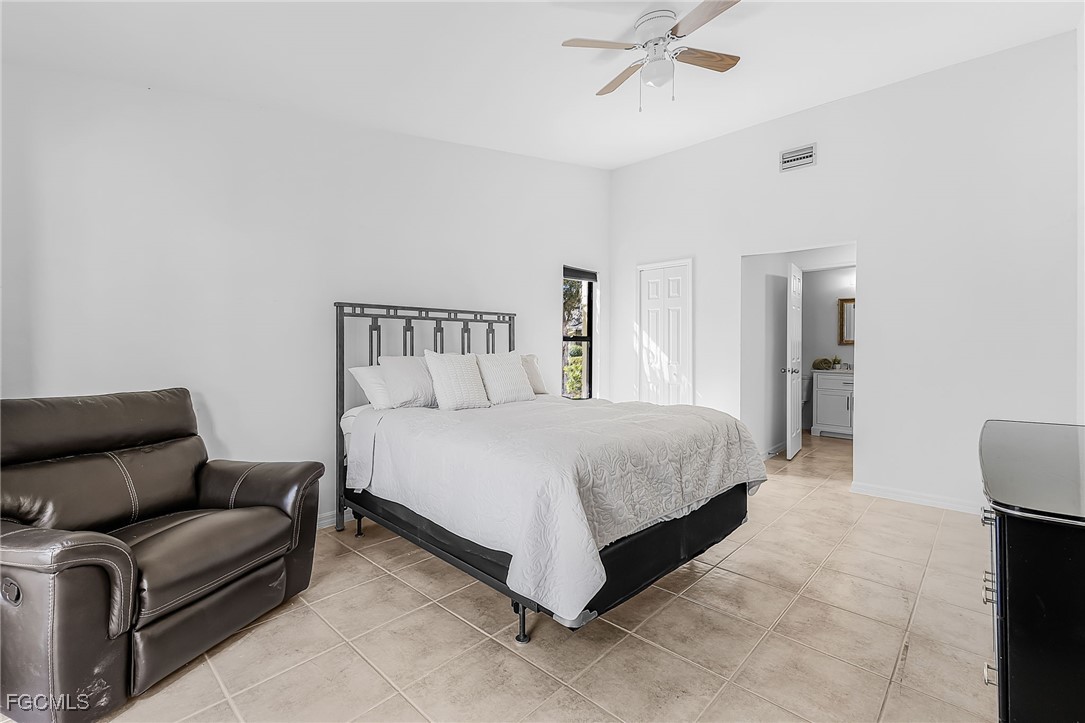 2 Bed Attached for Sale in Cape Coral, photo 10