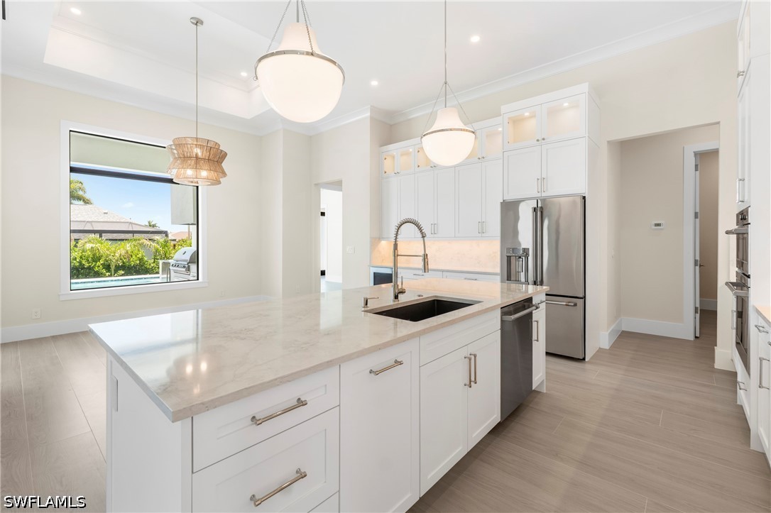5 Bed Pool Home for Sale in Marco Island, photo 10