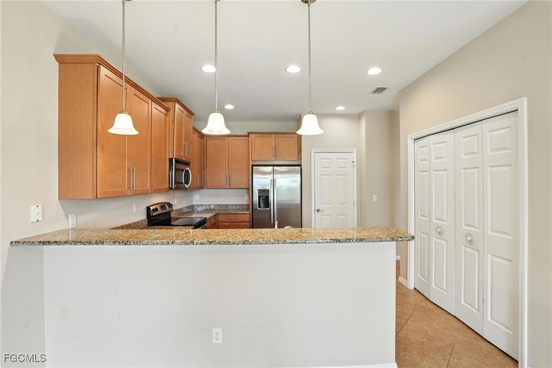 3 Bed Waterfront Home for Sale in Fort Myers, FL, $369,000 — photo 10