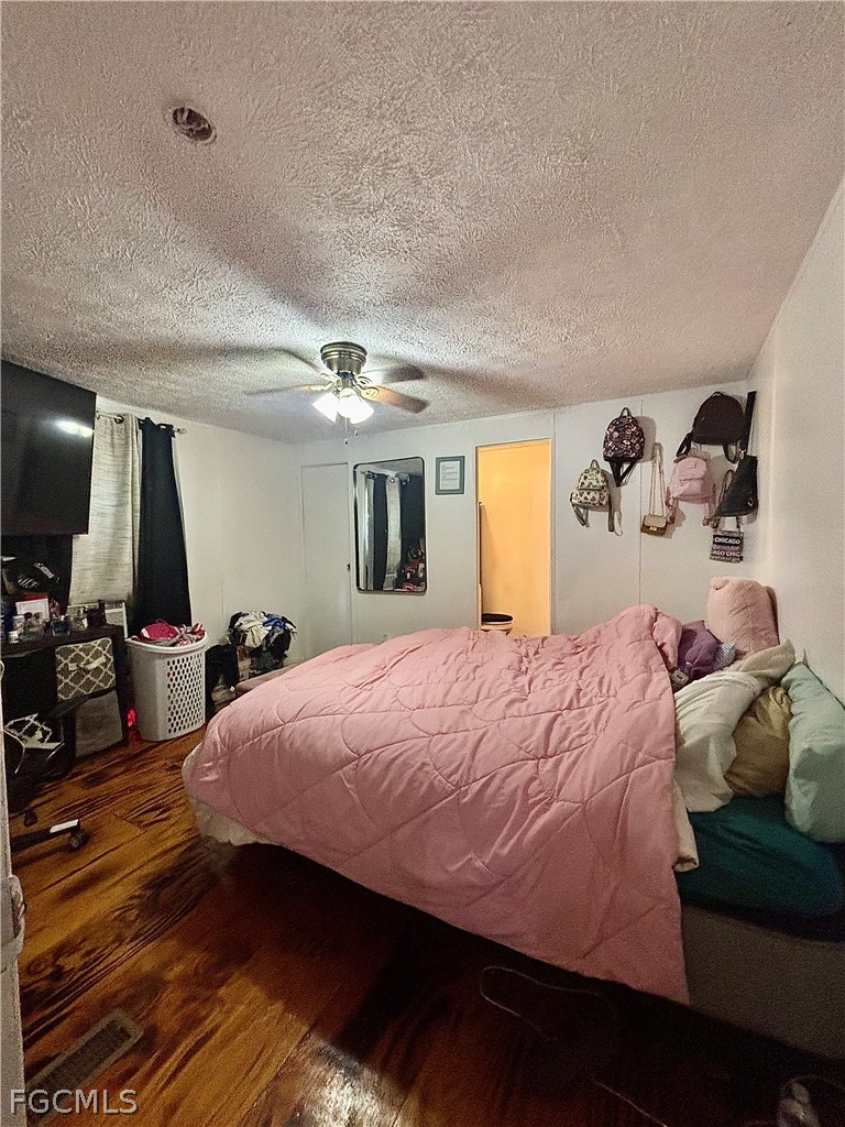 3 Bed SingleFamilyResidence for Sale in Clewiston, FL — photo 10