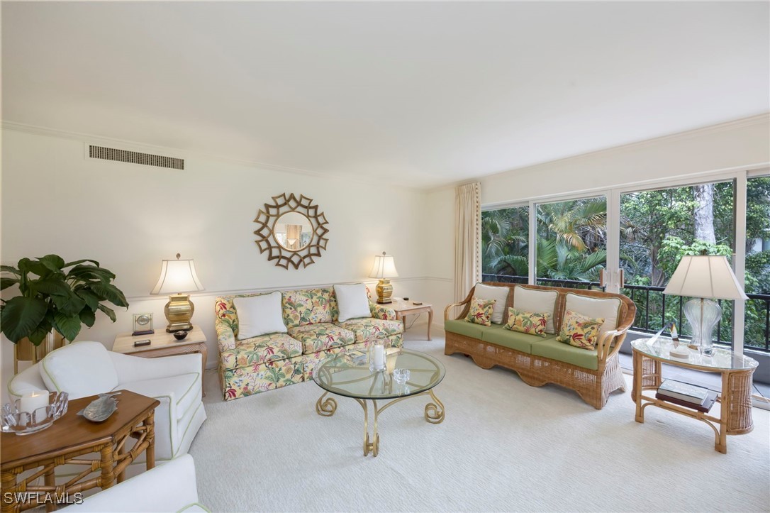 3 Bed Condominium for Sale in Naples, photo 10