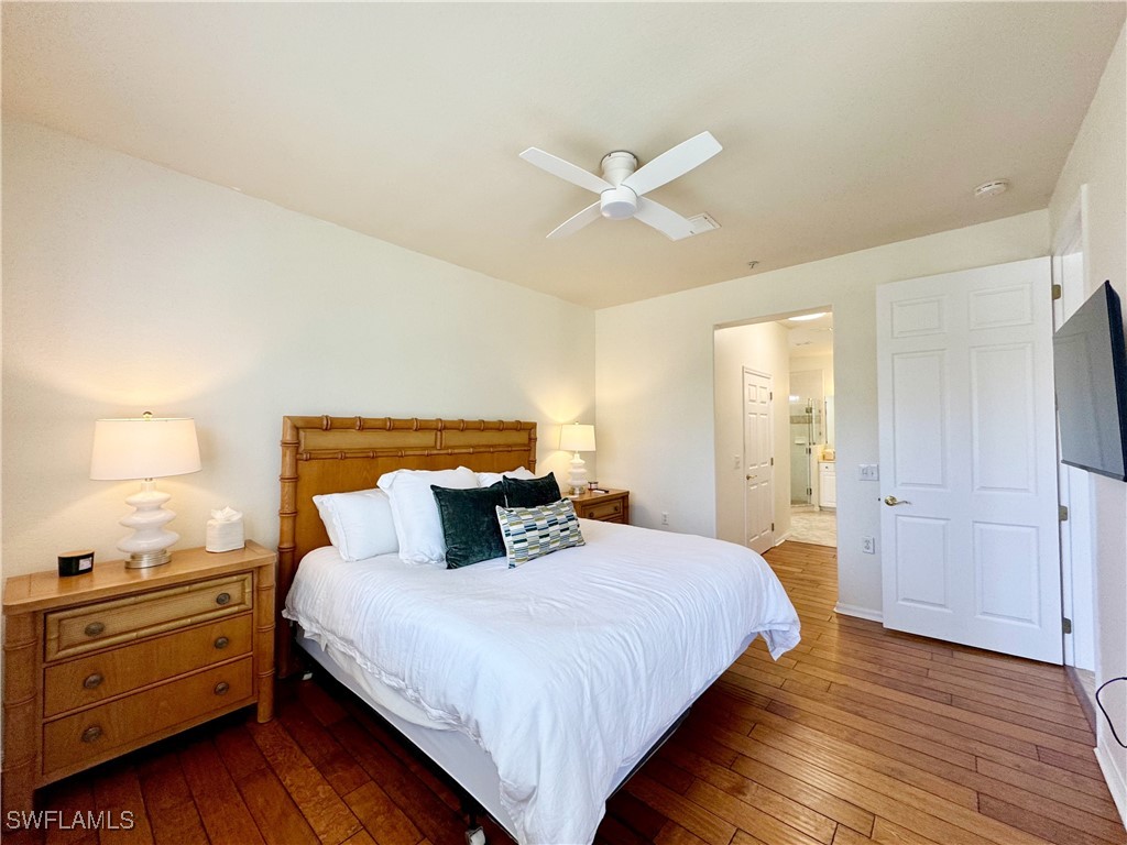 2 Bed Condominium for Sale in Lake Barrington, photo 10