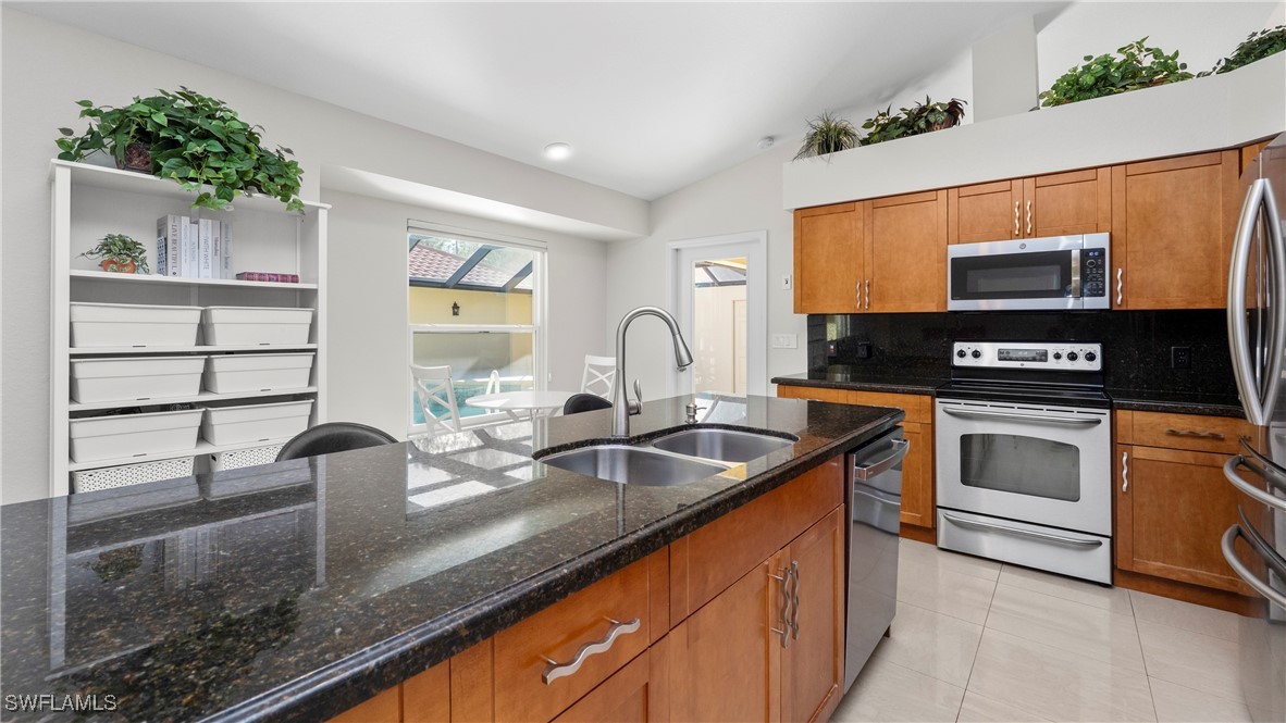 6 Bed Pool Home for Sale in Naples, FL, $1,000,000 — photo 10