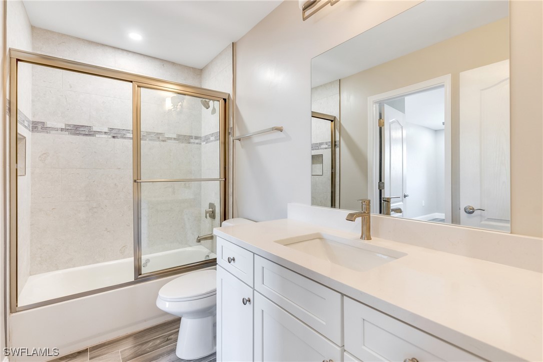 2 Bed Waterfront Home for Sale in Sanibel, photo 10