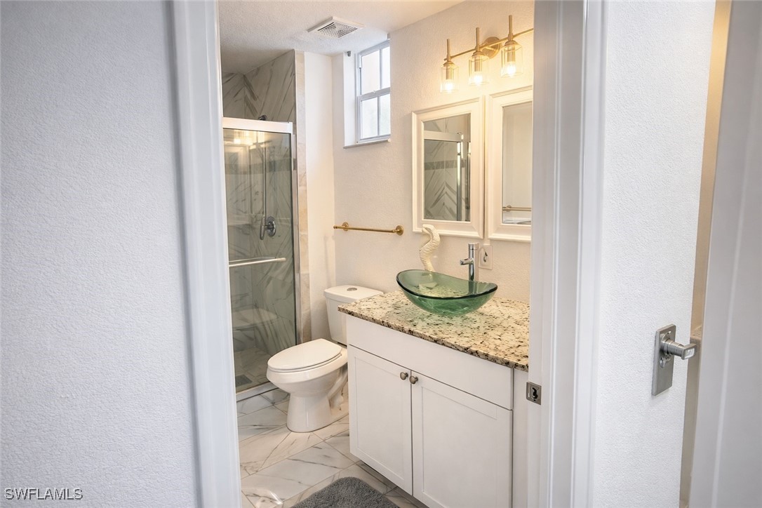2 Bed Condominium for Sale in St Croix, FL, $250,000 — photo 10