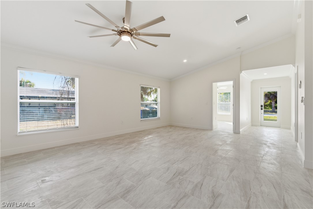 3 Bed SingleFamilyResidence for Sale in Fort Myers, FL — photo 10