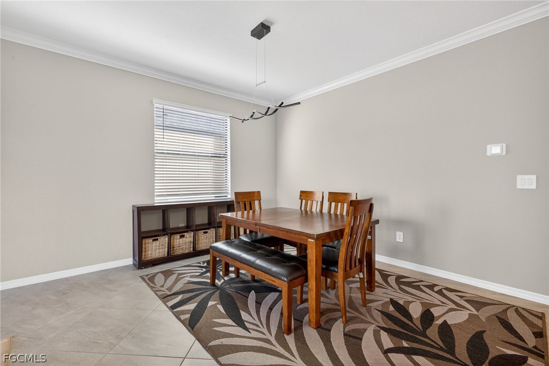 4 Bed SingleFamilyResidence for Sale in Portico, FL — photo 10