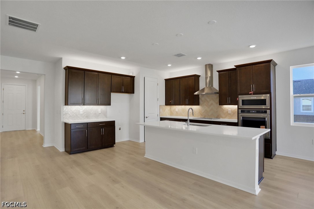 4 Bed SingleFamilyResidence for Sale in Turnleaf, photo 10